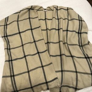 Loft neutral poncho- worn twice!
